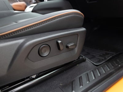 2025 GMC Canyon 4WD AT4