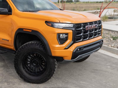 2025 GMC Canyon 4WD AT4