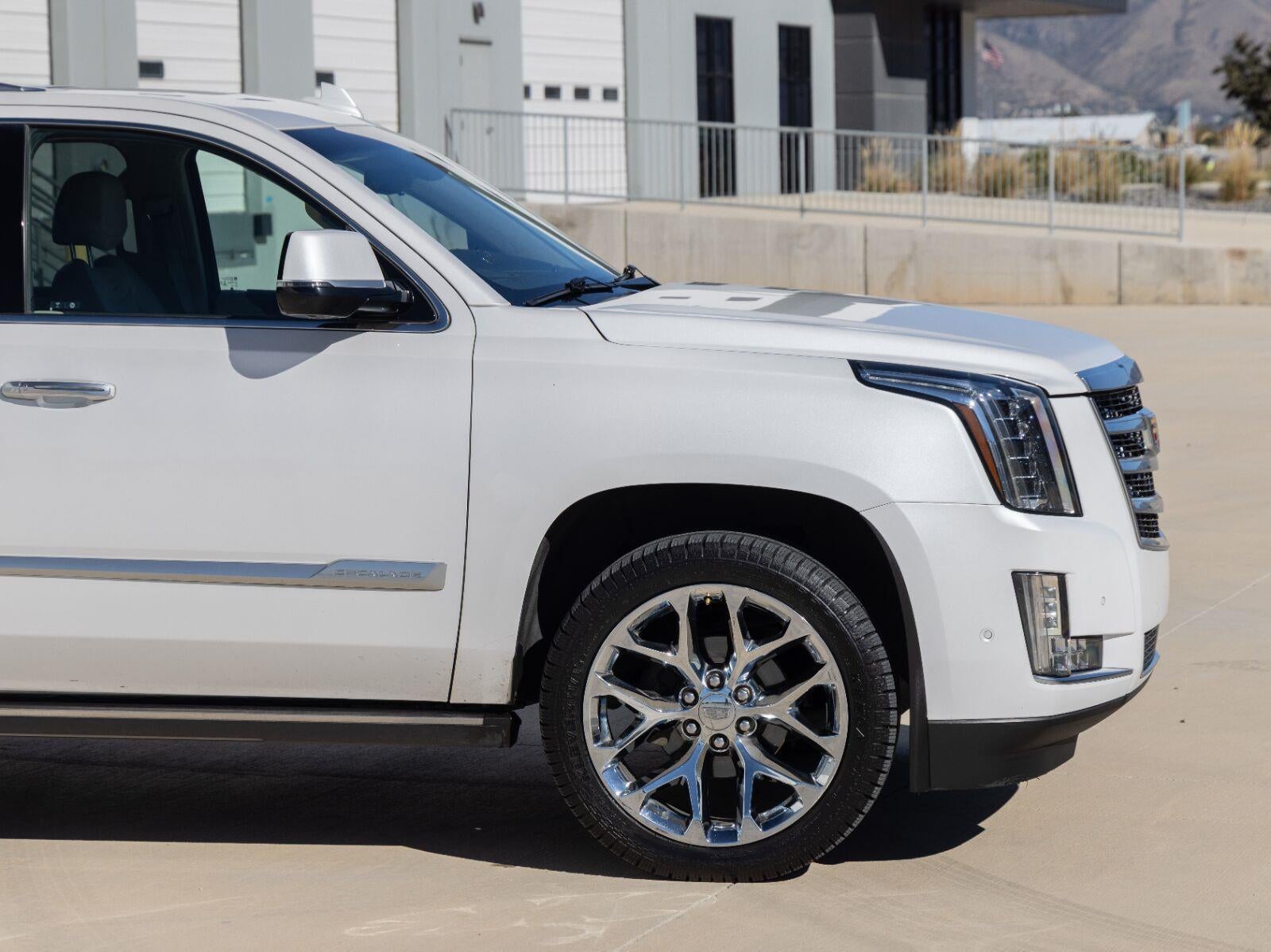 2020 Cadillac Escalade ESV Premium Luxury