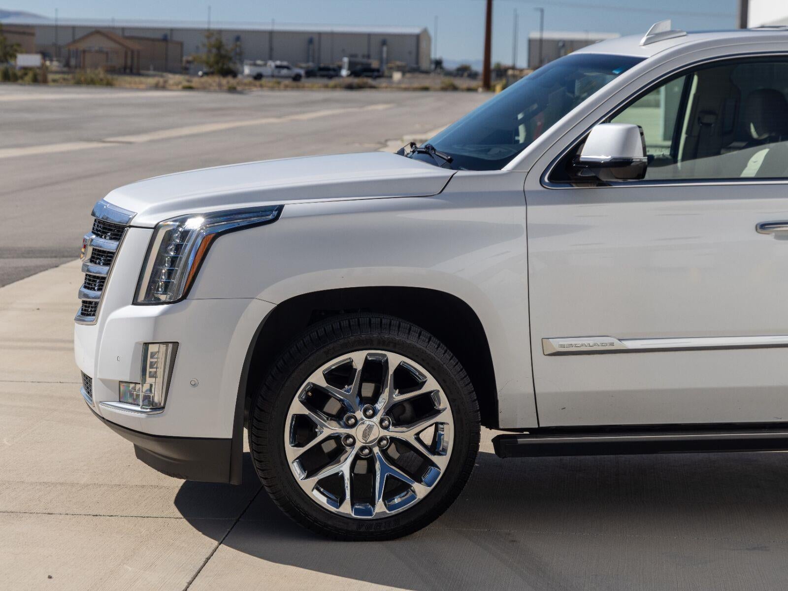 2020 Cadillac Escalade ESV Premium Luxury