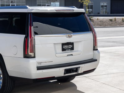 2020 Cadillac Escalade ESV Premium Luxury