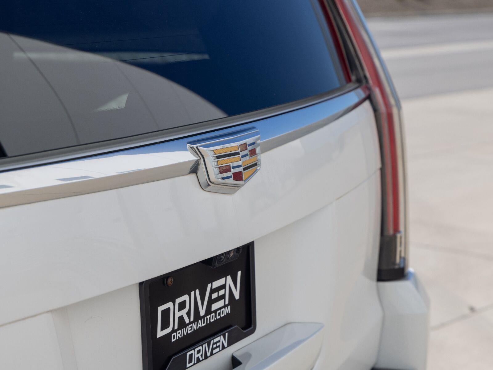 2020 Cadillac Escalade ESV Premium Luxury
