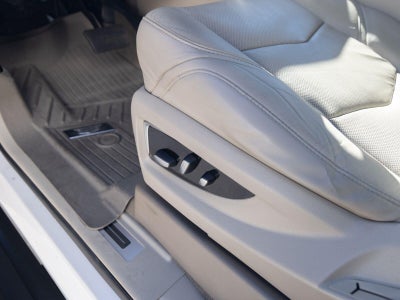 2020 Cadillac Escalade ESV Premium Luxury