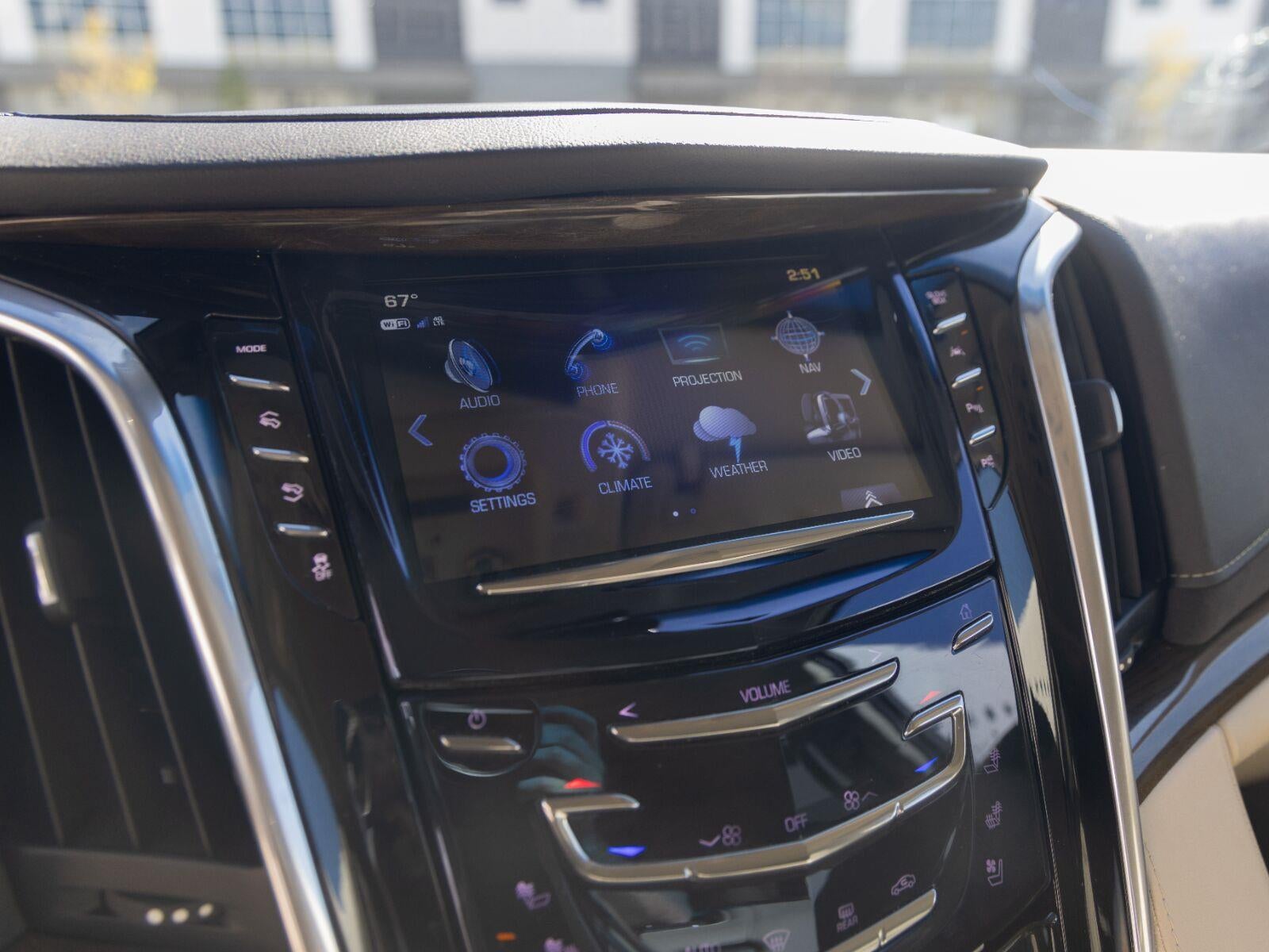 2020 Cadillac Escalade ESV Premium Luxury
