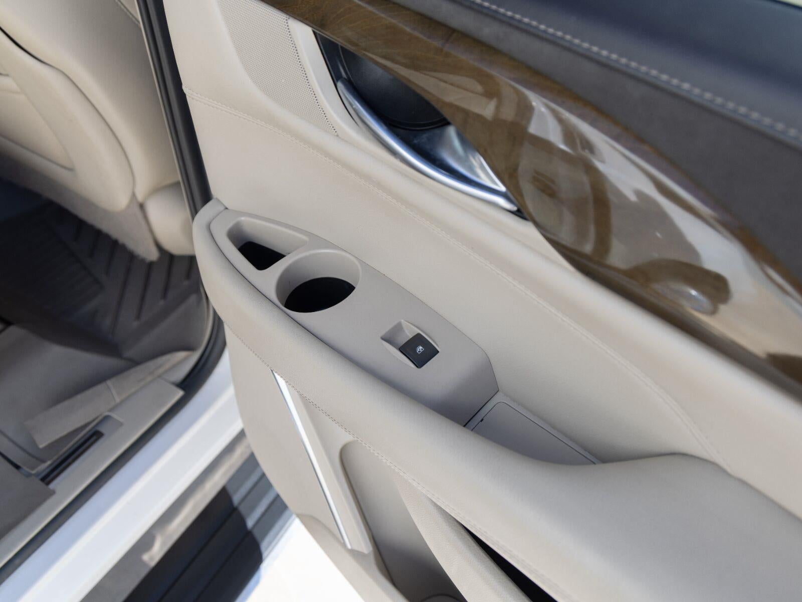 2020 Cadillac Escalade ESV Premium Luxury