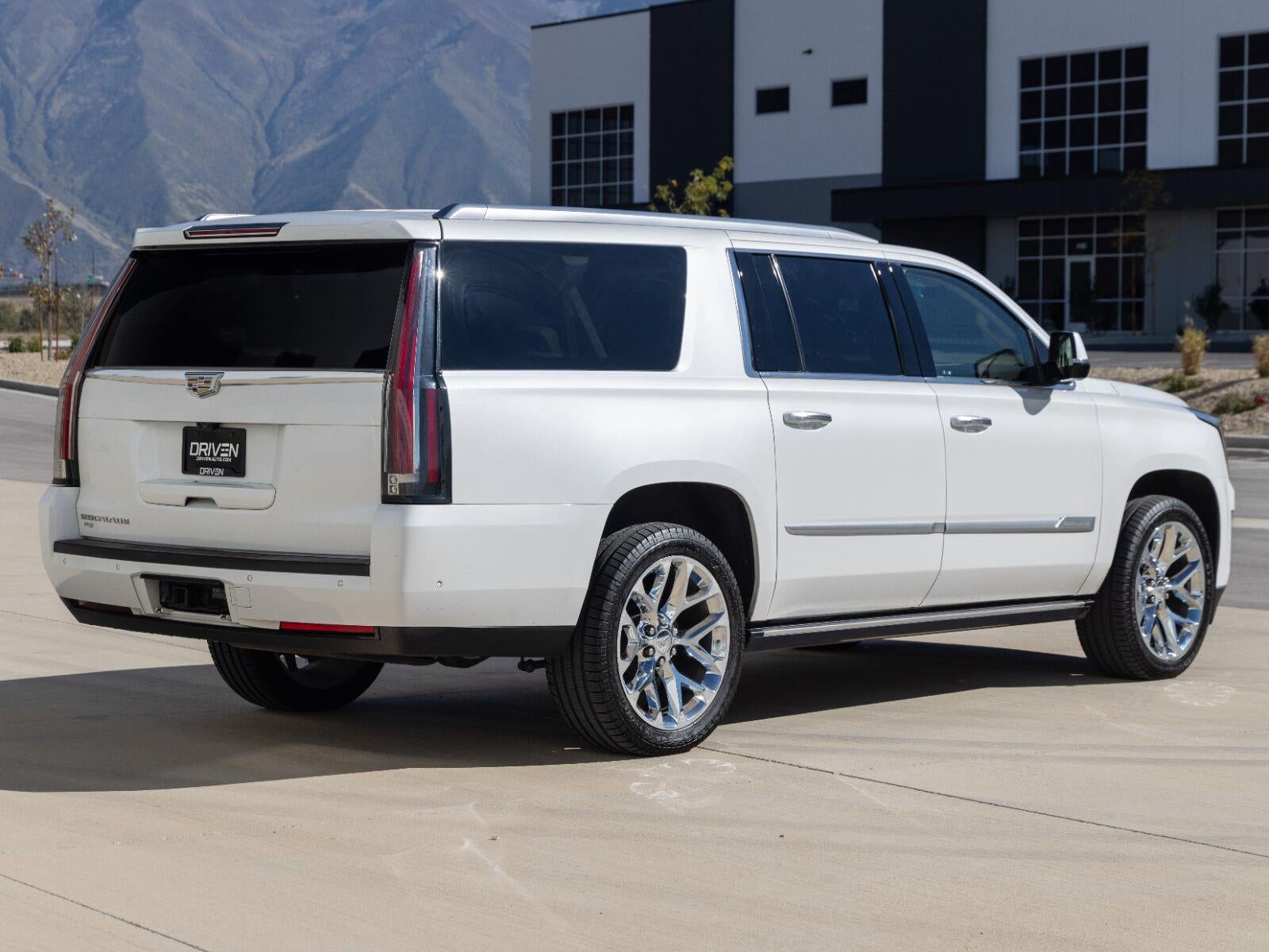 2020 Cadillac Escalade ESV Premium Luxury