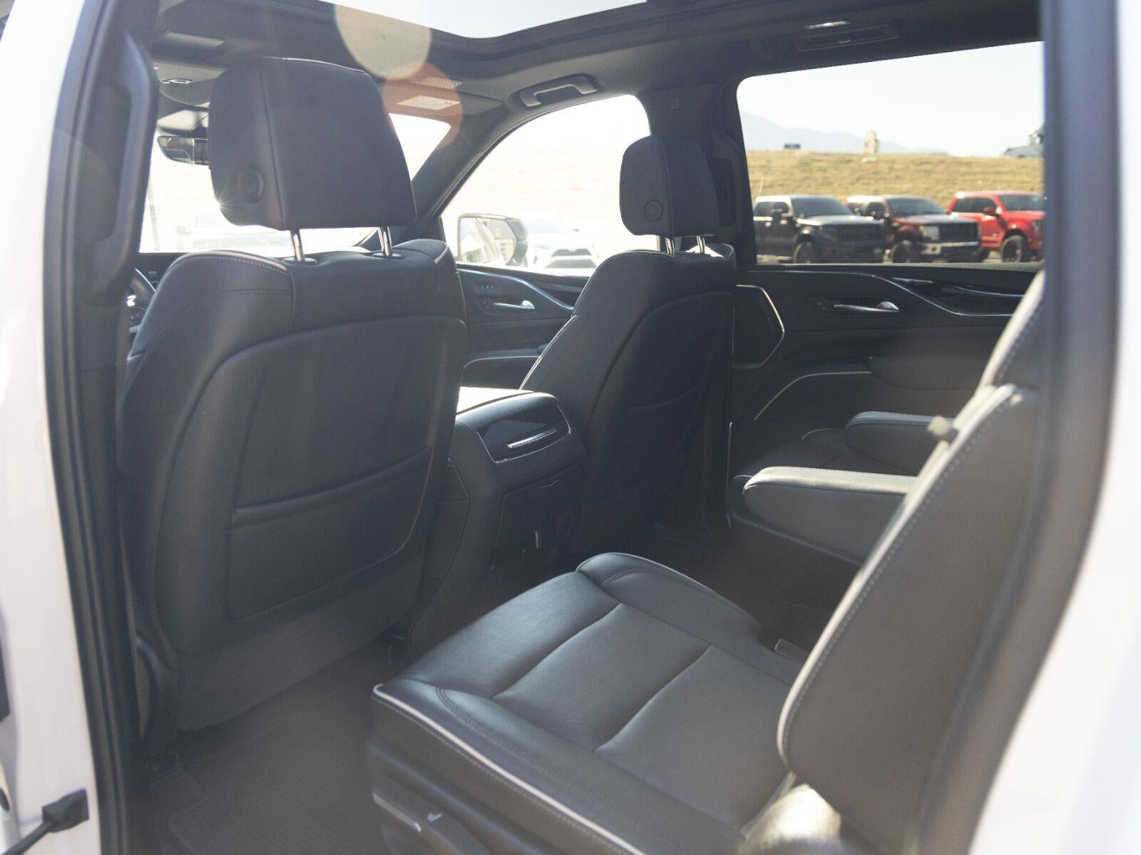 2024 Cadillac Escalade ESV 4WD Sport