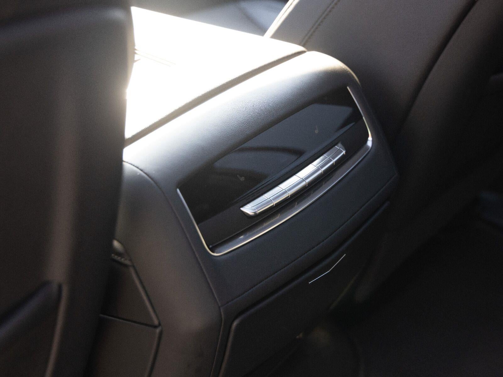 2024 Cadillac Escalade ESV 4WD Sport