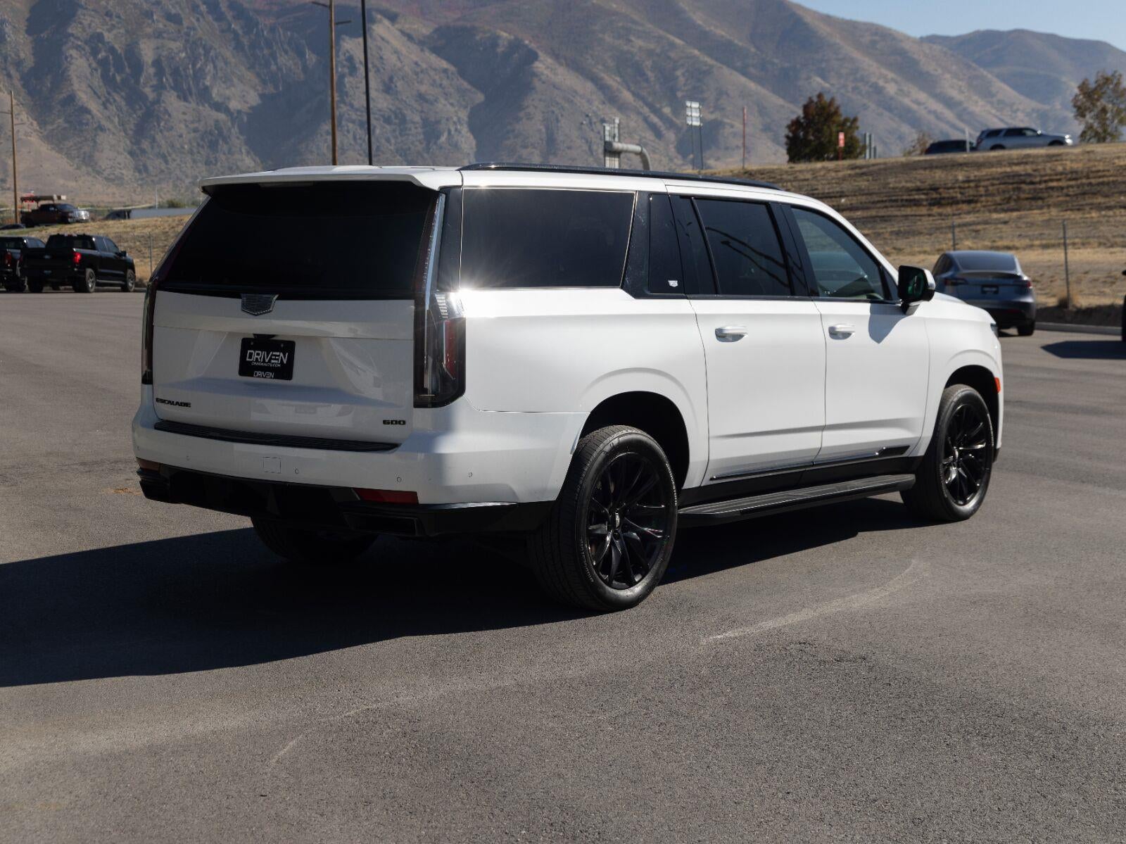2024 Cadillac Escalade ESV 4WD Sport