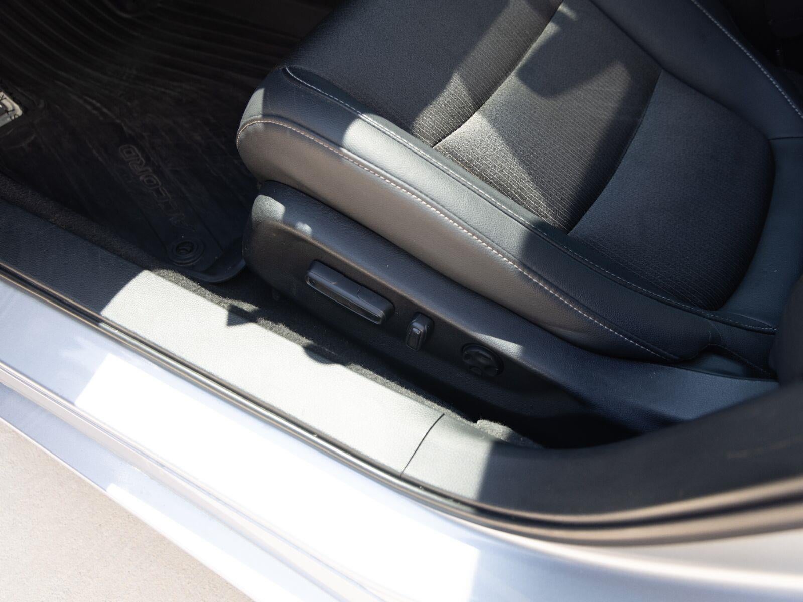 2019 Honda Accord Sedan Sport 2.0T