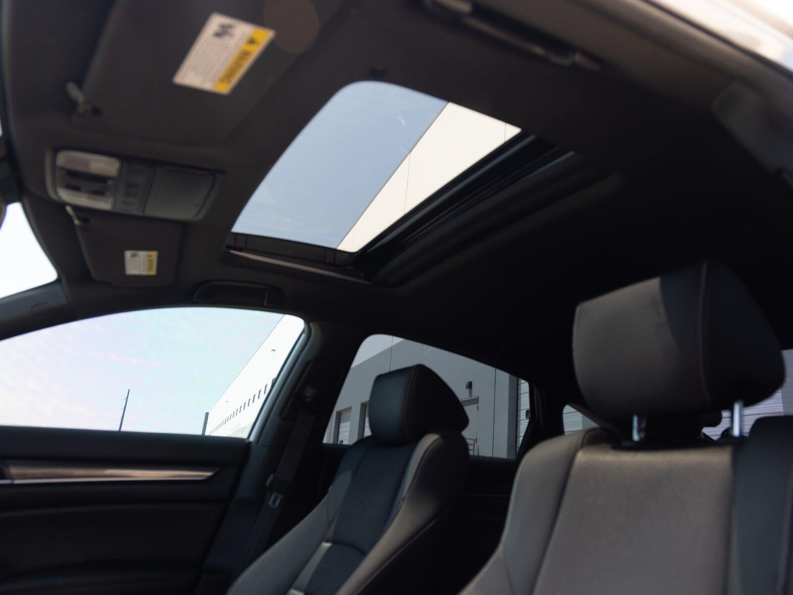 2019 Honda Accord Sedan Sport 2.0T