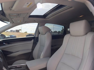 2022 Honda Accord Hybrid Touring