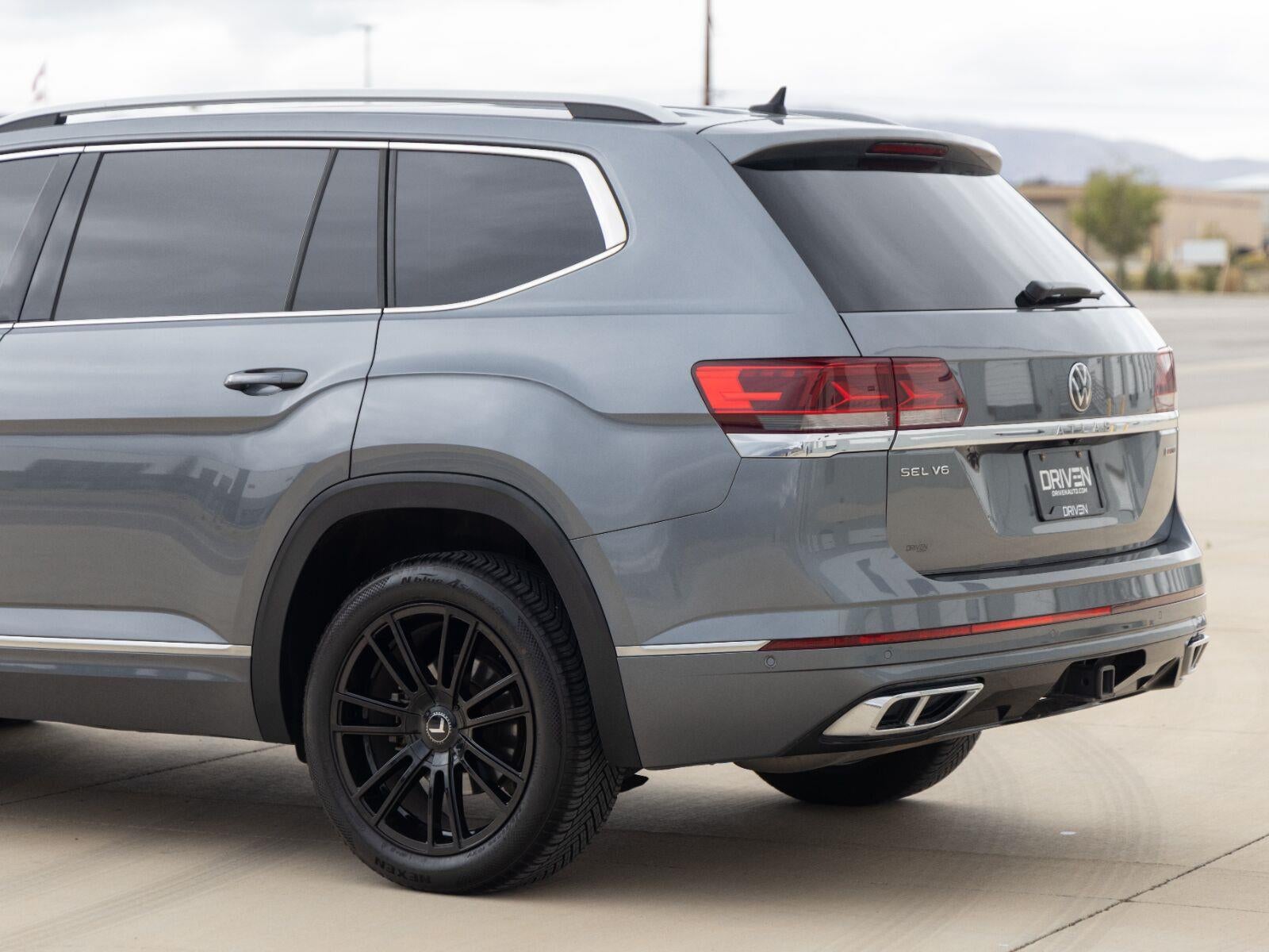 2021 Volkswagen Atlas 3.6L V6 SEL Premium R-Line