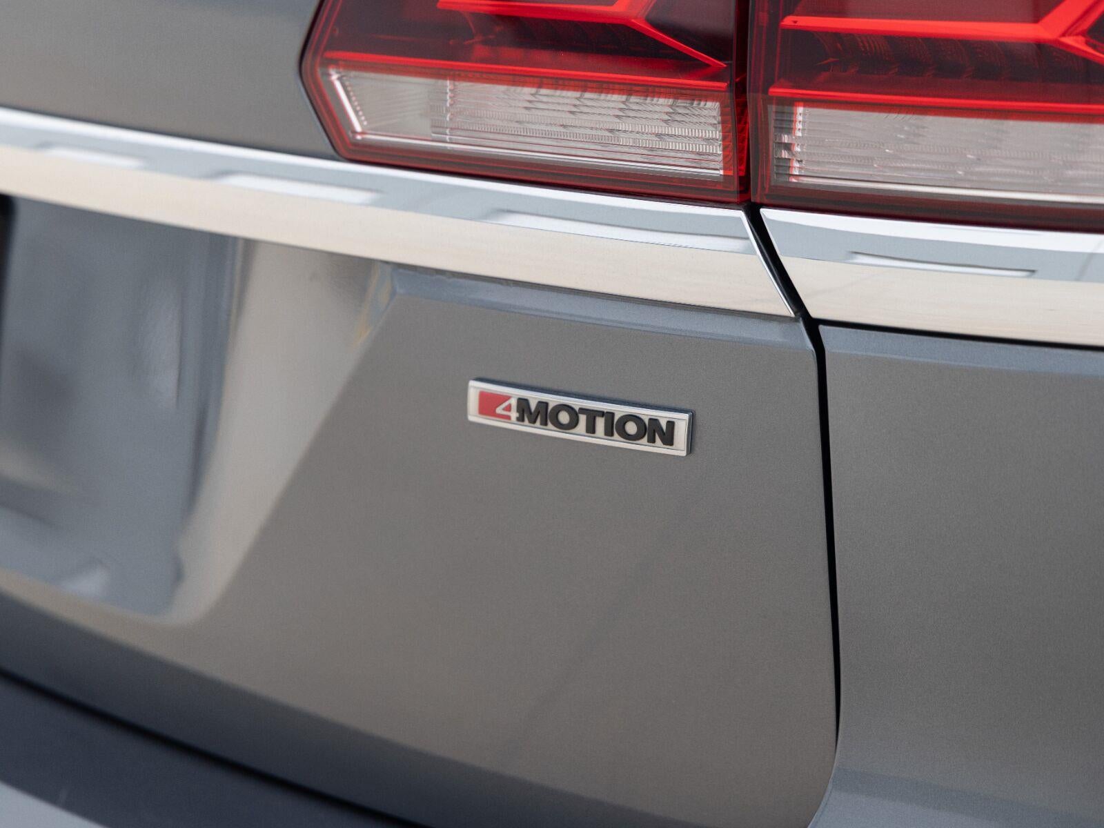 2021 Volkswagen Atlas 3.6L V6 SEL Premium R-Line