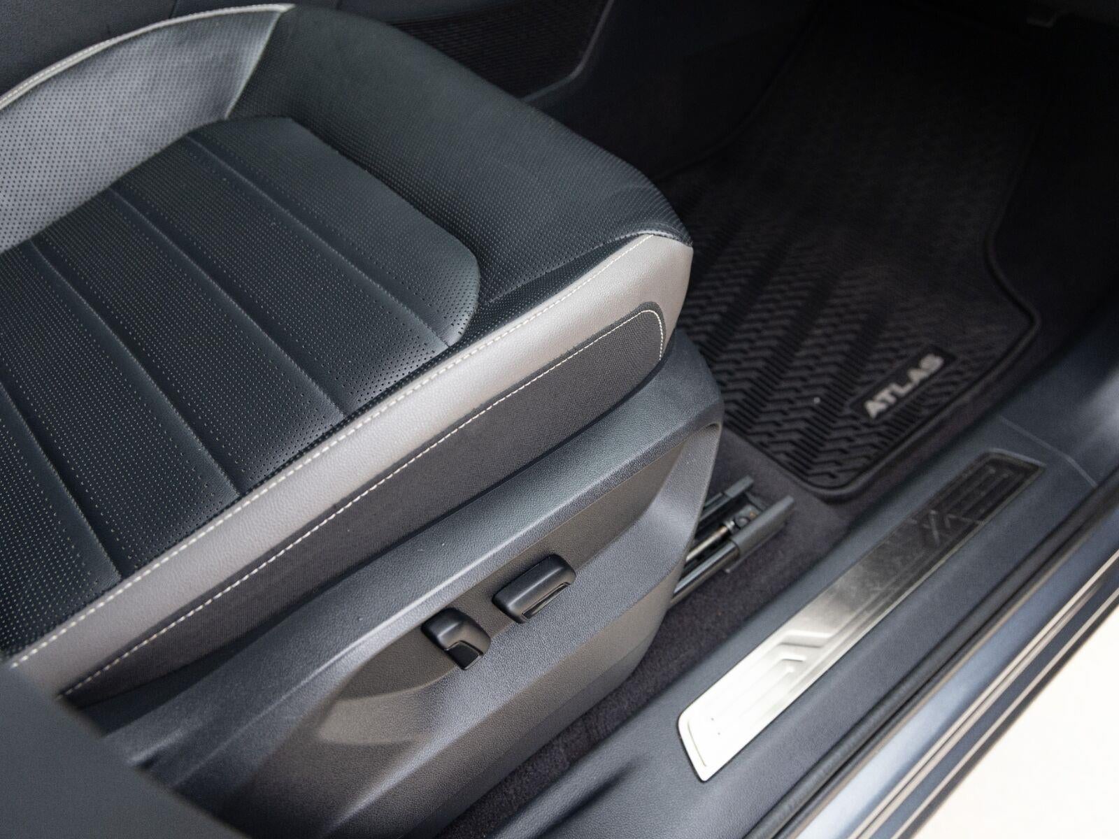 2021 Volkswagen Atlas 3.6L V6 SEL Premium R-Line