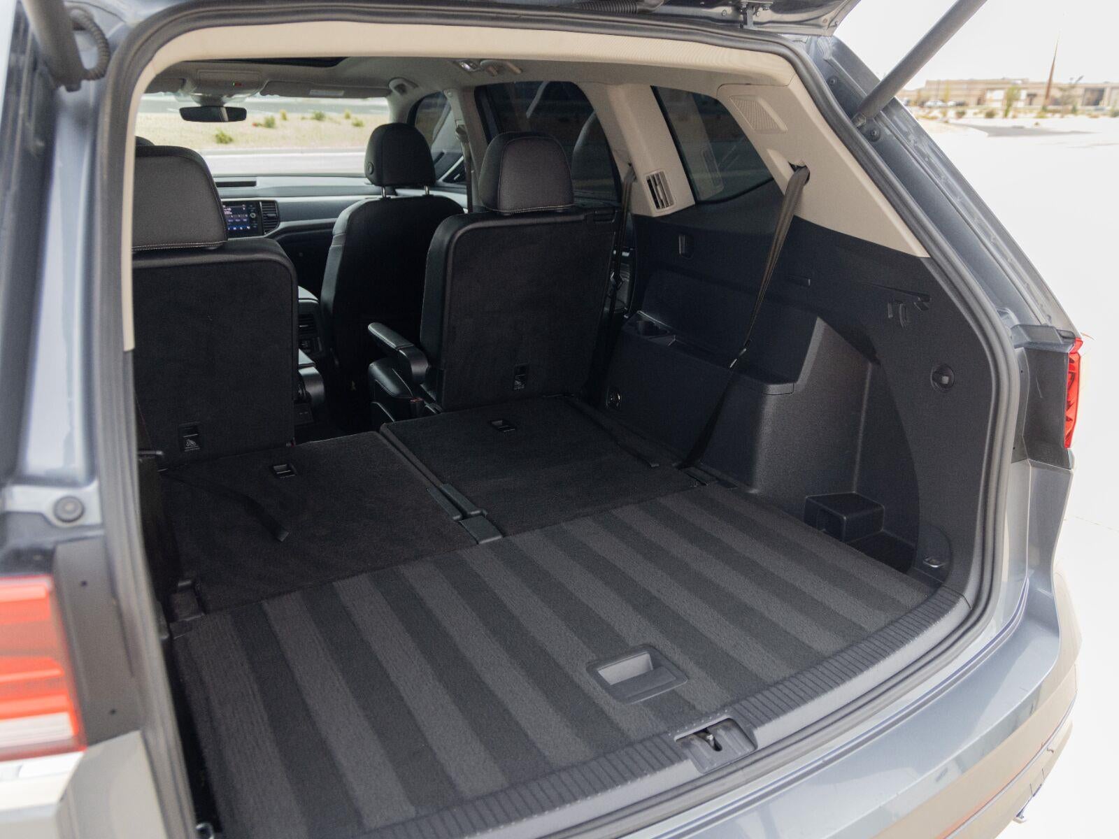 2021 Volkswagen Atlas 3.6L V6 SEL Premium R-Line