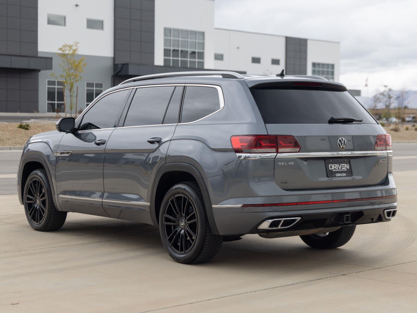 2021 Volkswagen Atlas 3.6L V6 SEL Premium R-Line
