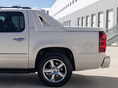 2011 Chevrolet Avalanche LTZ
