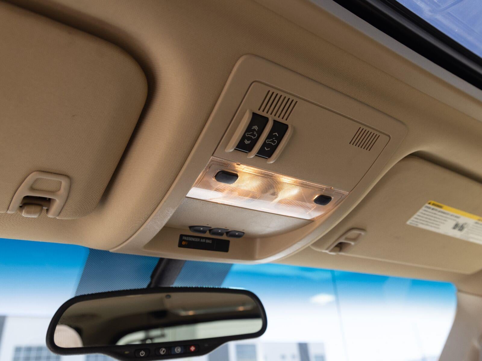 2011 Chevrolet Avalanche LTZ