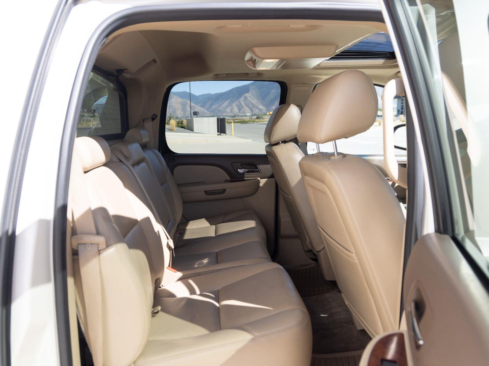 2011 Chevrolet Avalanche LTZ