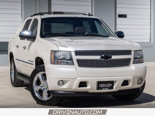 2011 Chevrolet Avalanche LTZ