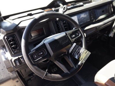 2026 Can-Am Defender MAX Limited HD11