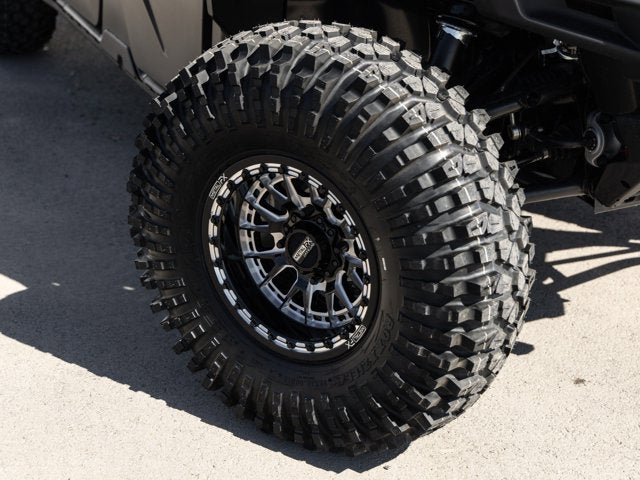 2026 Can-Am Defender MAX Limited HD11