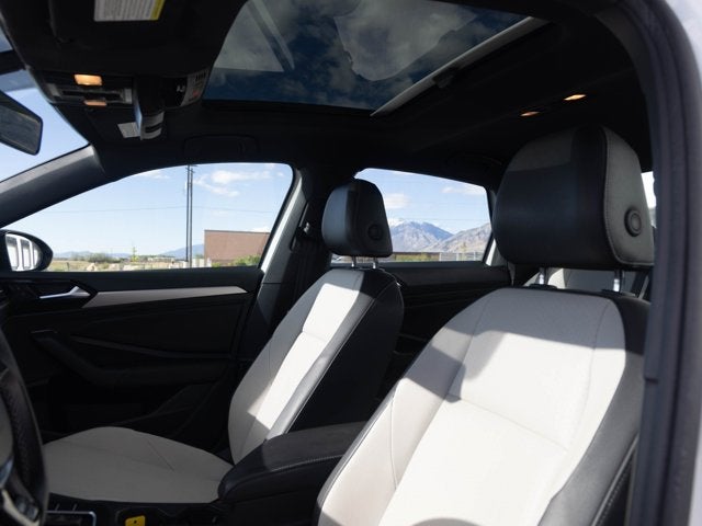 2021 Volkswagen Jetta 1.4T R-Line