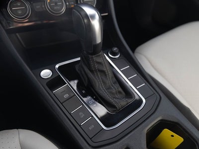 2021 Volkswagen Jetta 1.4T R-Line