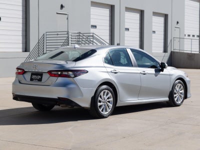 2021 Toyota Camry LE