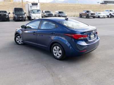 2016 Hyundai Elantra SE