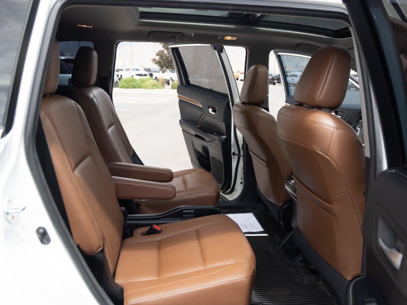 2017 Toyota Highlander Hybrid Limited Platinum