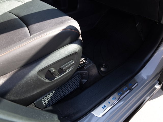 2024 Toyota Sienna XSE