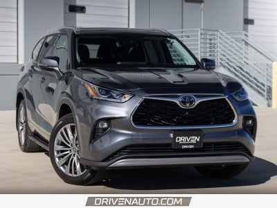 2022 Toyota Highlander Platinum