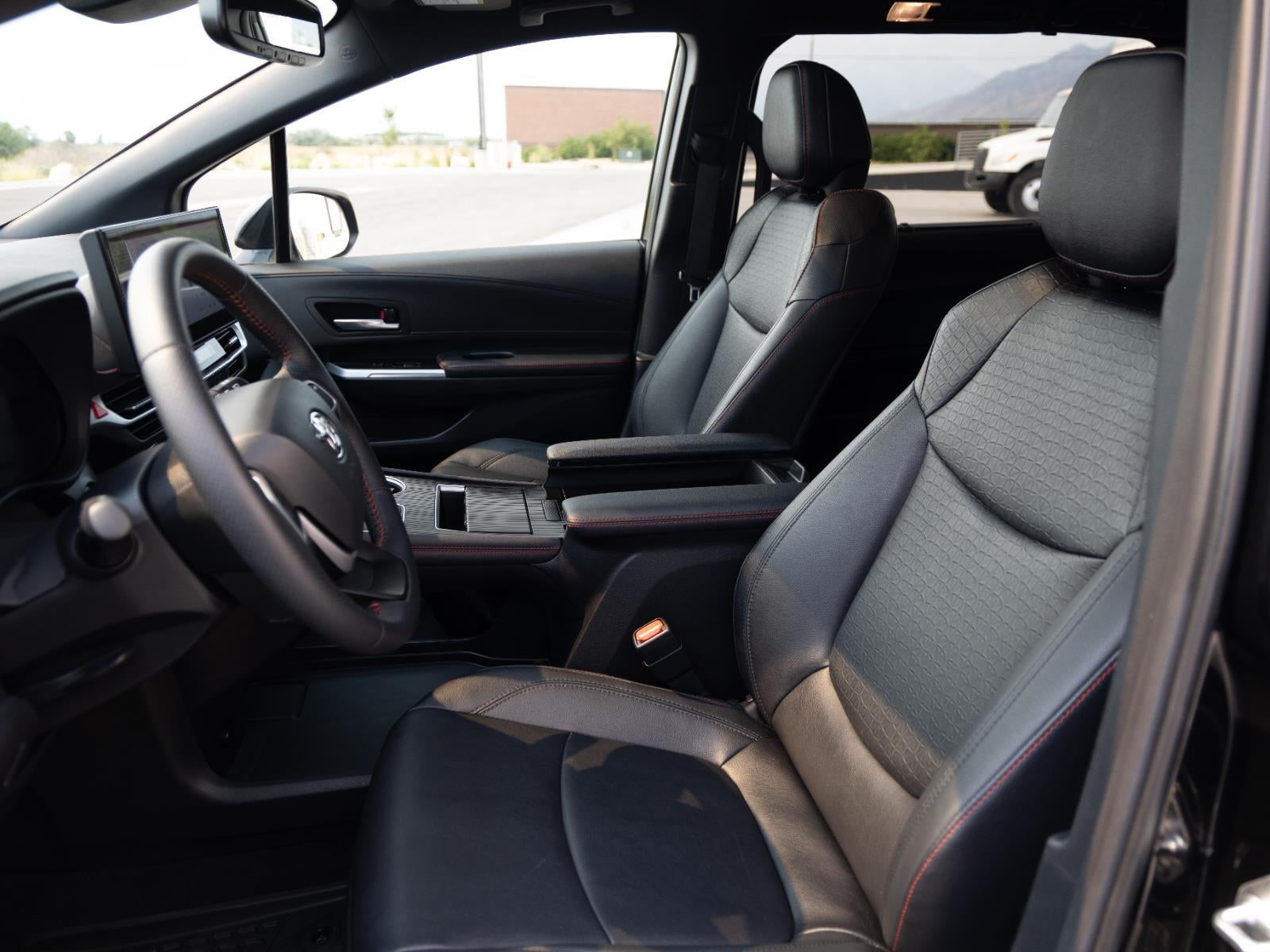 2025 Toyota Sienna XSE 7-Passenger
