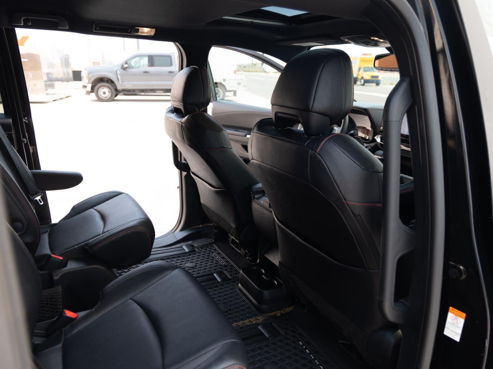 2025 Toyota Sienna XSE 7-Passenger