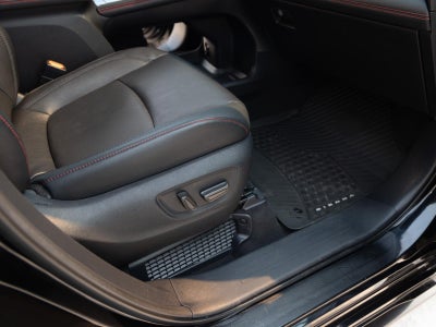 2025 Toyota Sienna XSE 7-Passenger
