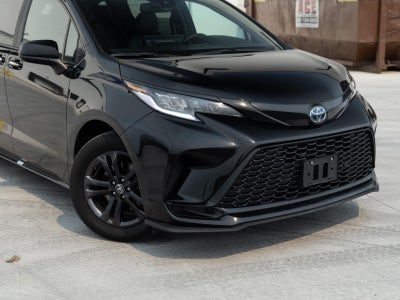 2025 Toyota Sienna XSE 7-Passenger