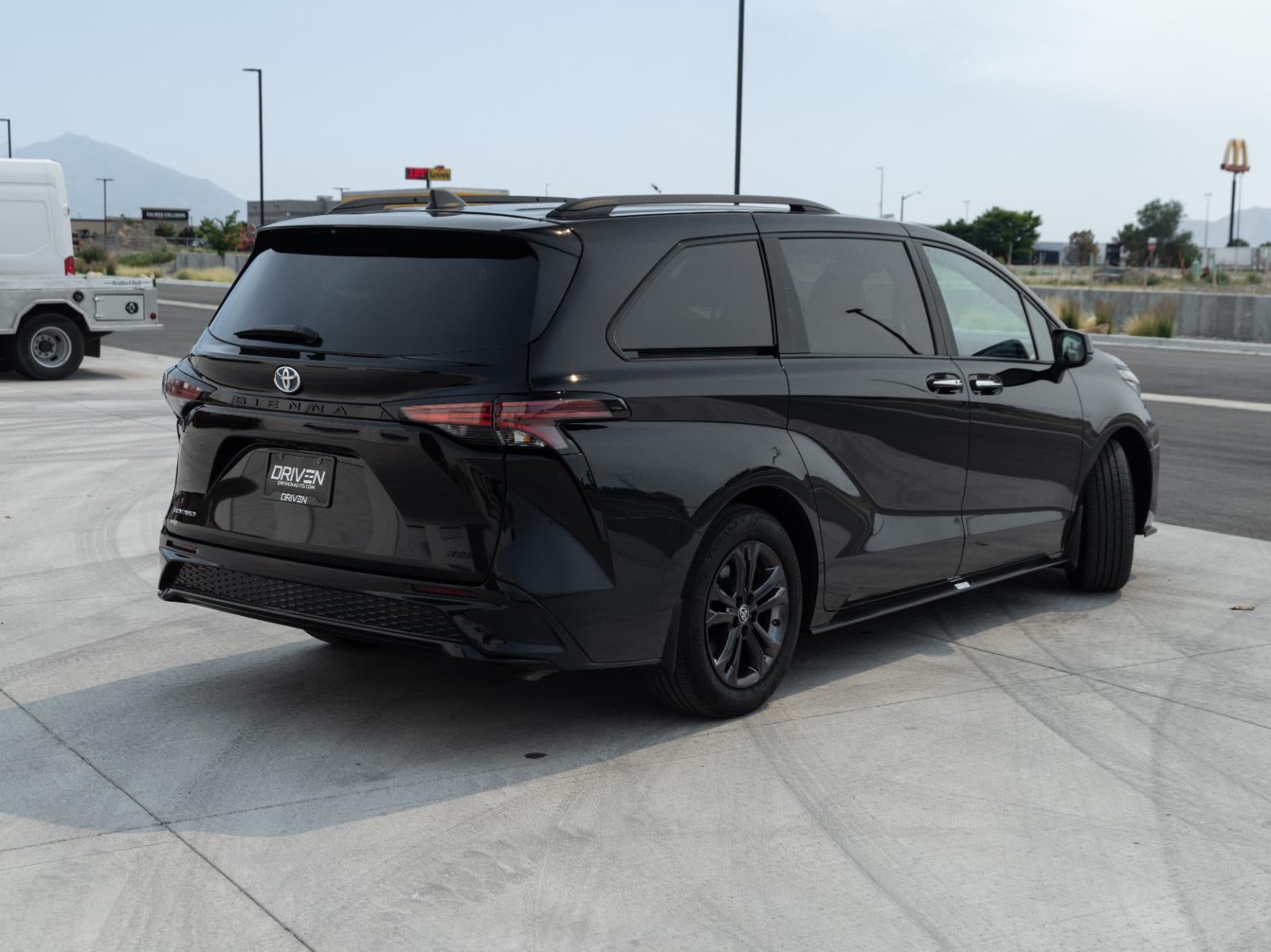 2025 Toyota Sienna XSE 7-Passenger