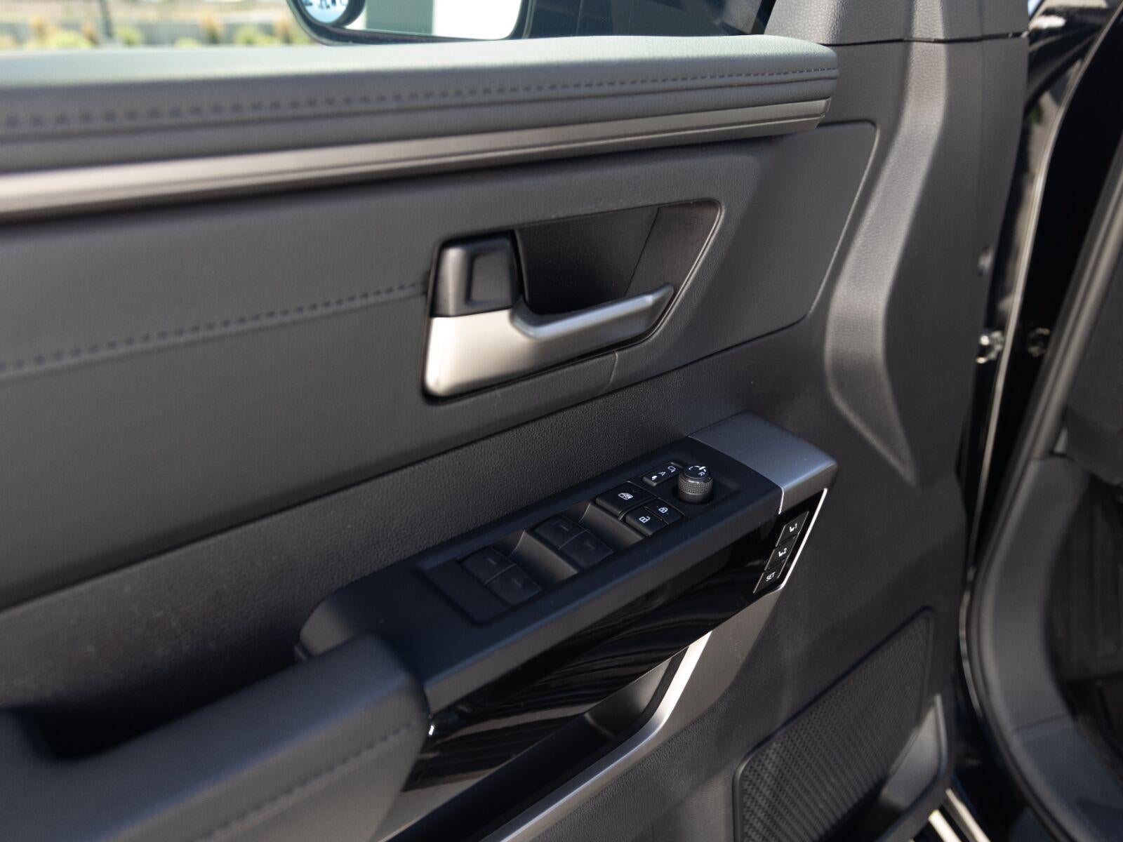 2023 Toyota Tundra Limited Hybrid