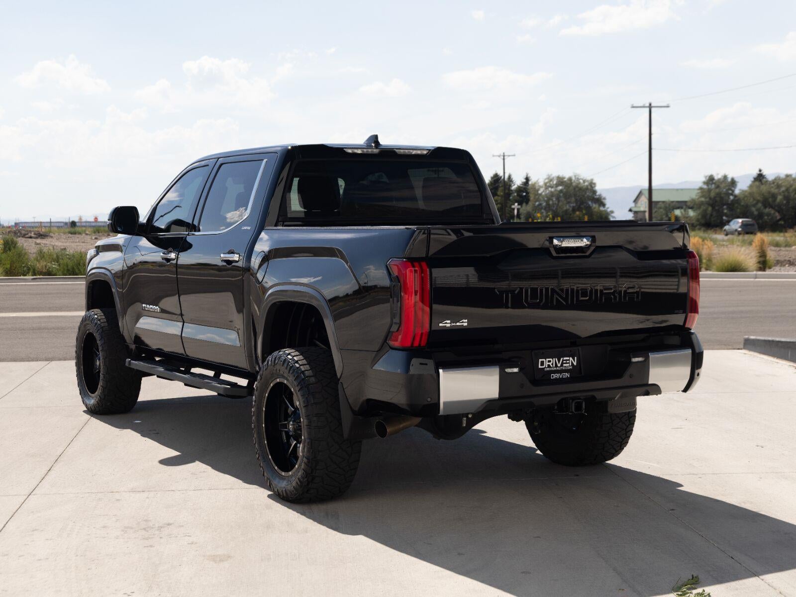 2023 Toyota Tundra Limited Hybrid