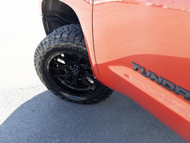 2017 Toyota Tundra 4WD SR5 5.7L V8