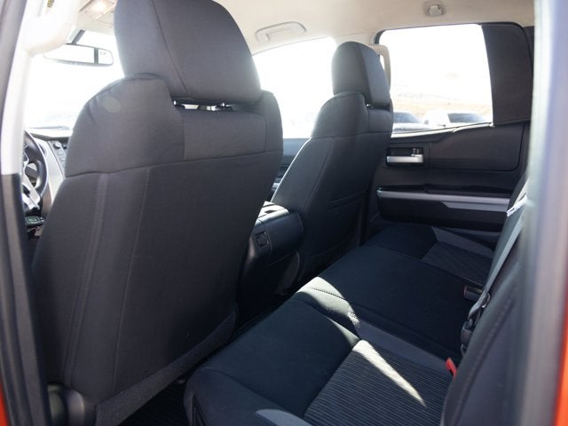 2017 Toyota Tundra 4WD SR5 5.7L V8