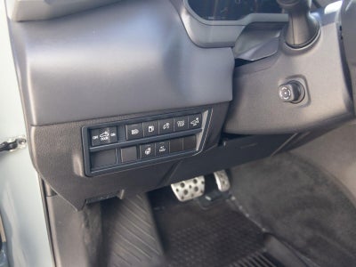 2024 Toyota Tundra Platinum HV