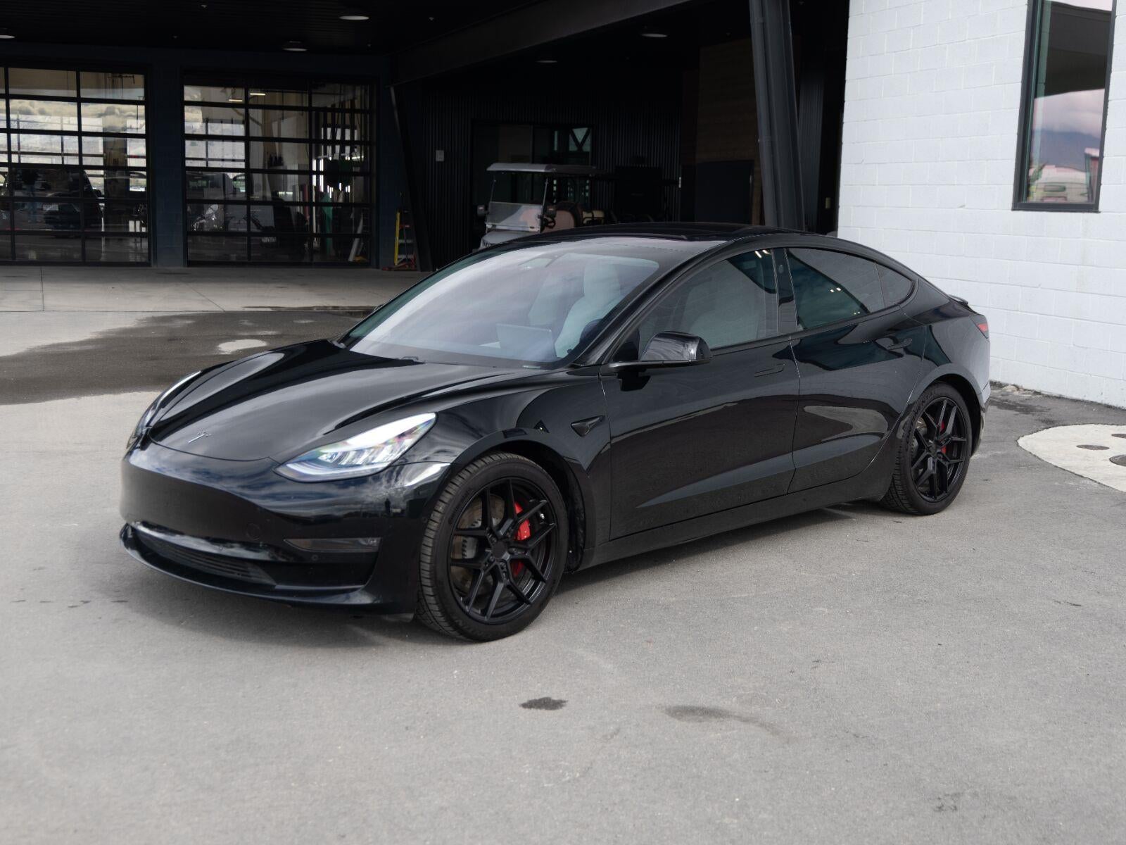 2019 Tesla Model 3 Long Range