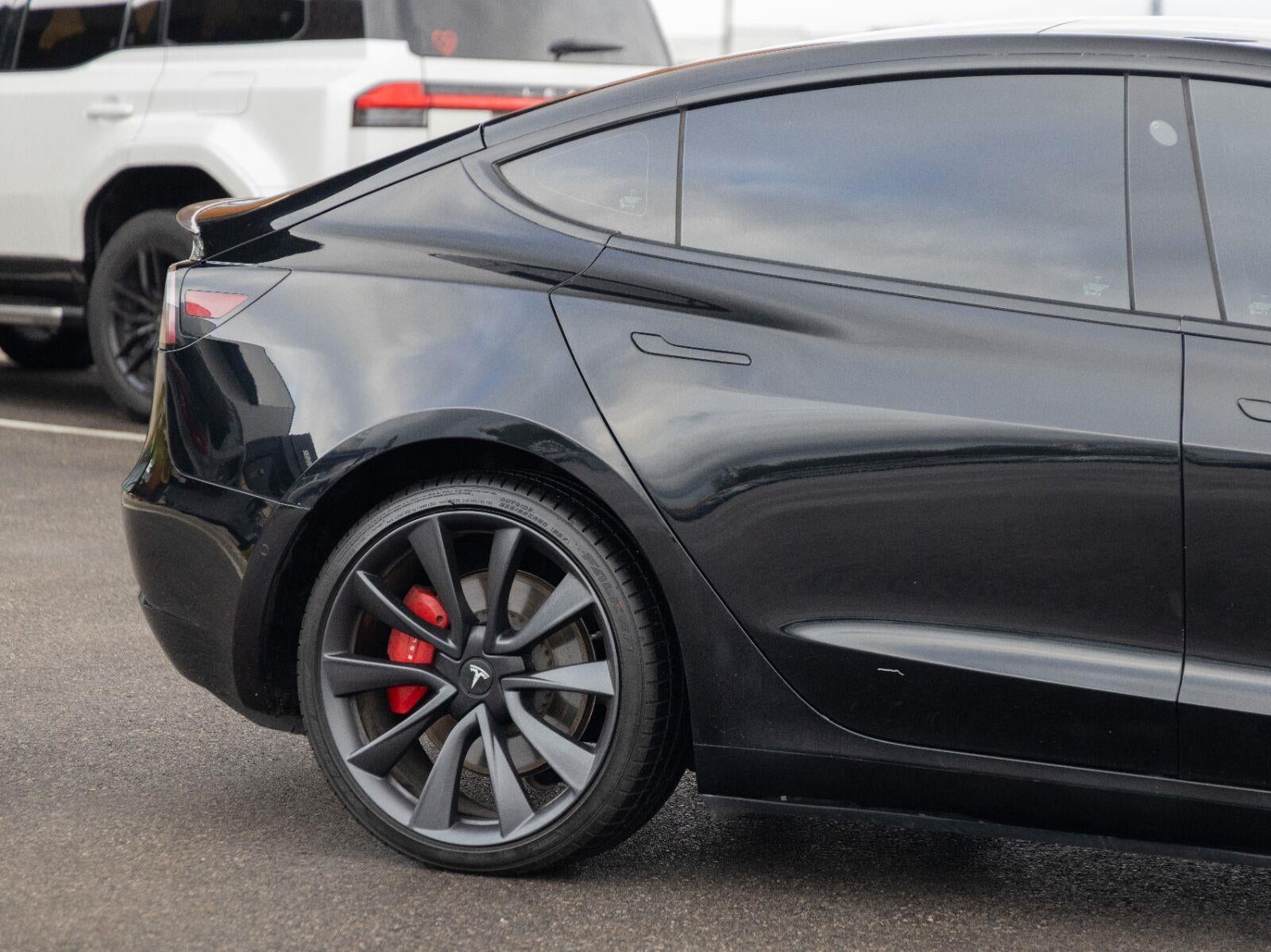 2020 Tesla Model 3 Performance