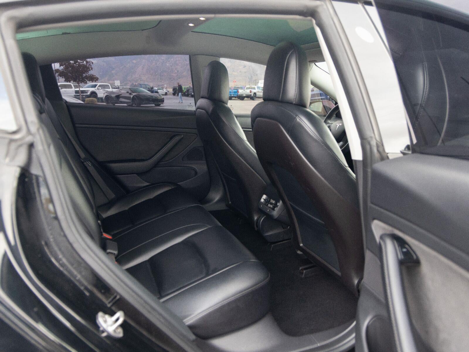 2020 Tesla Model 3 Performance
