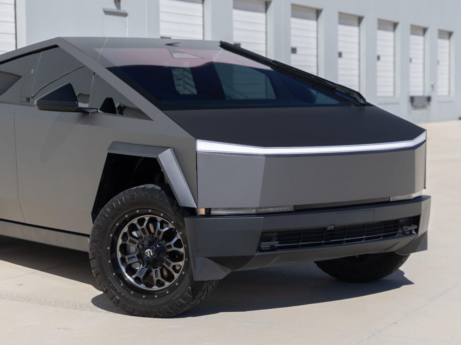 2024 Tesla Cybertruck All-Wheel Drive