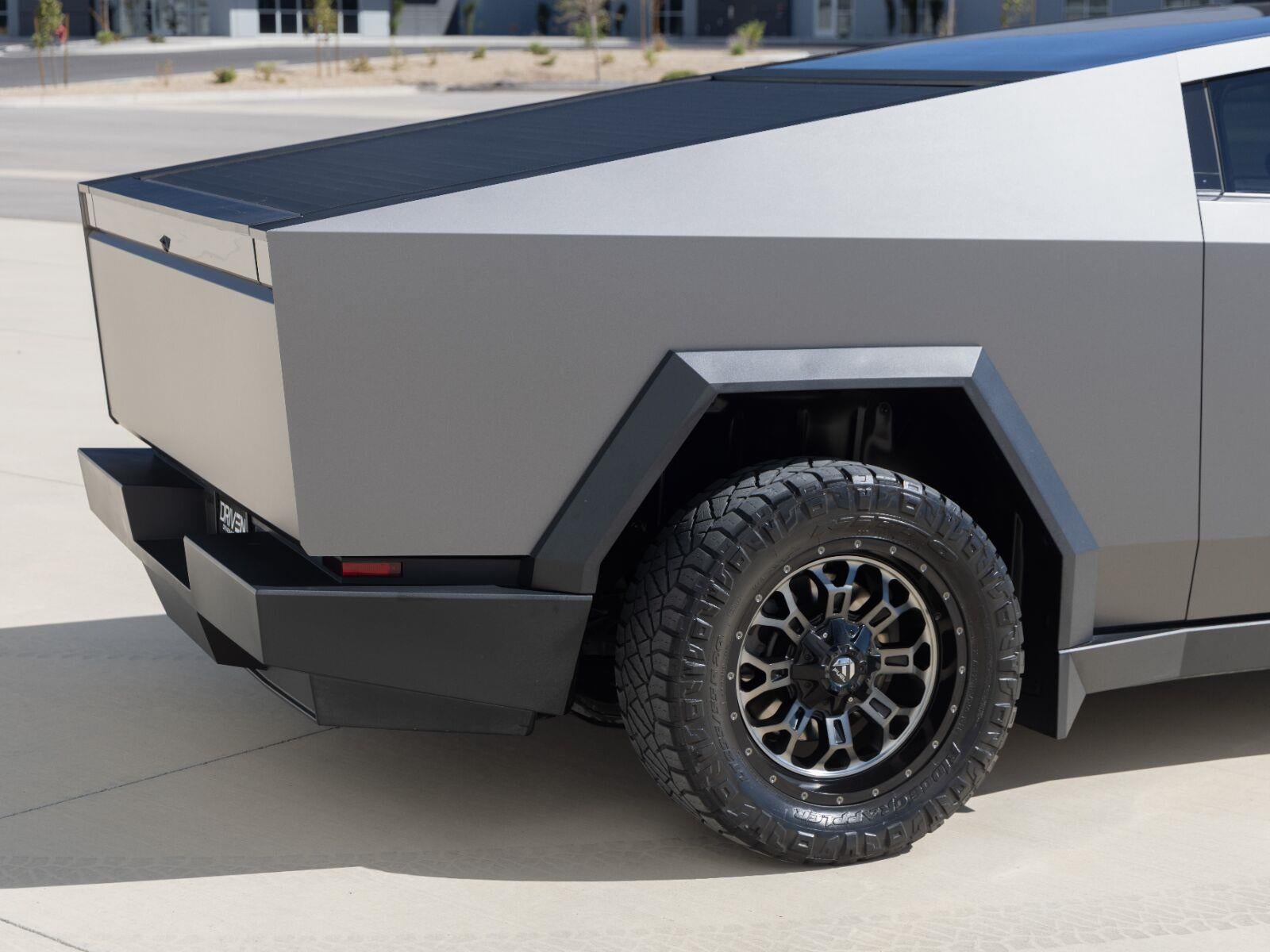 2024 Tesla Cybertruck All-Wheel Drive