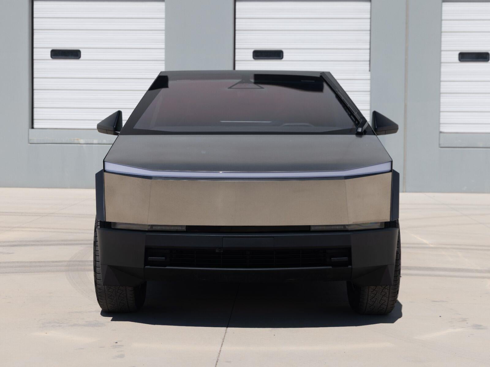 2025 Tesla Cybertruck All-Wheel Drive